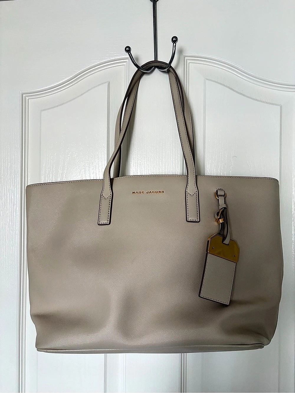 Marc Jacobs Wingman Tote Beige & Black
